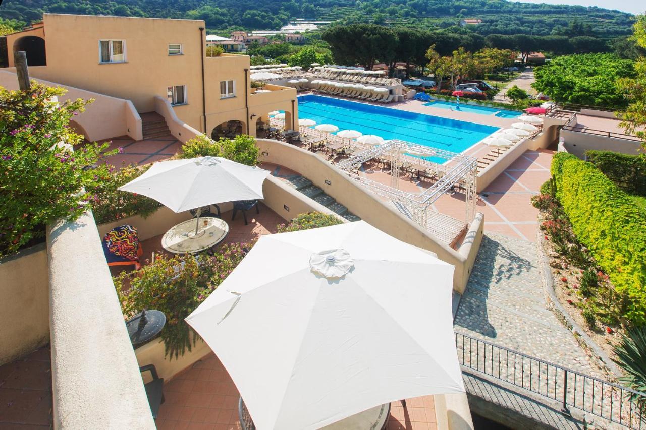 Il Villaggio Di Giuele Финале Лигуре Экстерьер фото